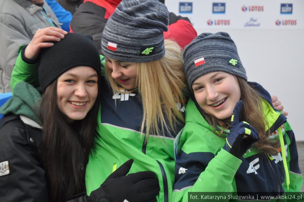 Polskie skoczkinie narciarskie: Katarzyna Pałasz, Joanna Szwab i Kinga Rajda